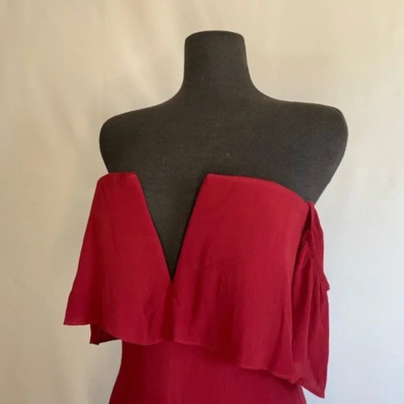 LOVERS + FRIENDS Red Off Shoulder Mini Dress - Picture 3 of 8